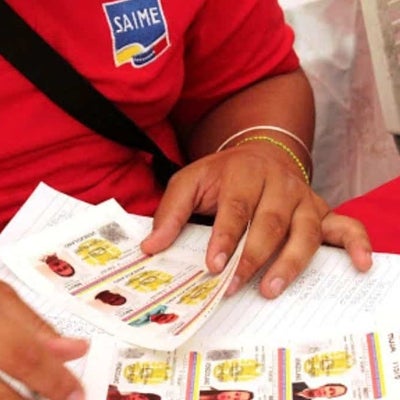 Un chip o QR: Esto traerá la nueva cédula de identidad en Venezuela ...