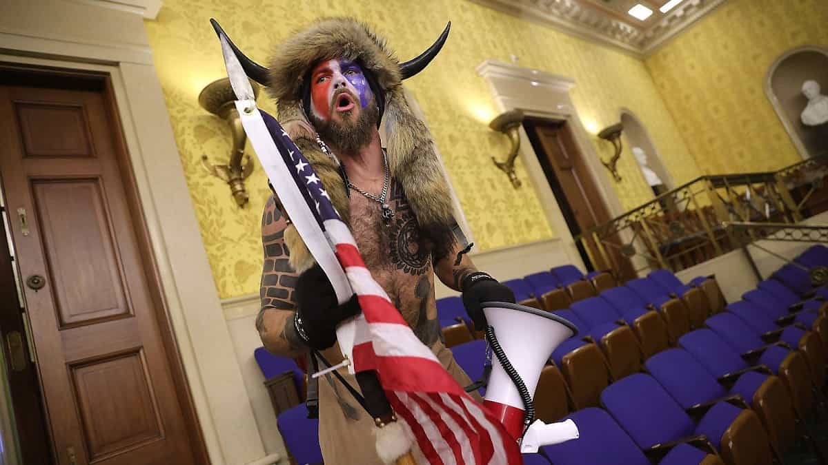 Foto: AFP Jacob Chansley, autoproclamado 'Chamán'
