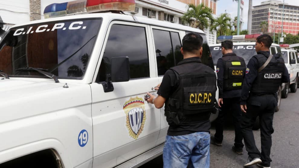 Foto: AVN Presidenta del Colegio de Enfermería del Zulia citada por funcionarios del Cicpc