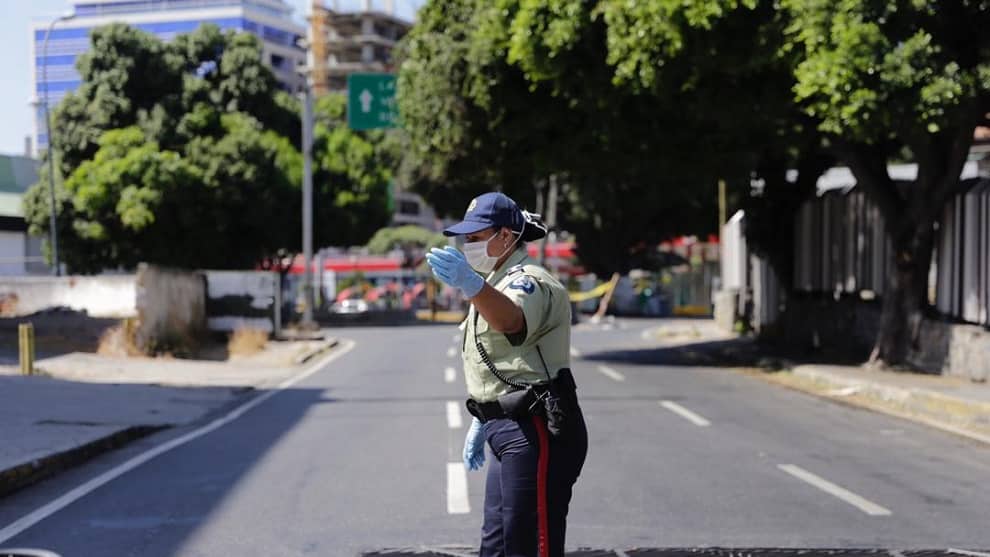 Cierran accesos a la Autopista Francisco Fajardo y Av. Boyacá en Caracas