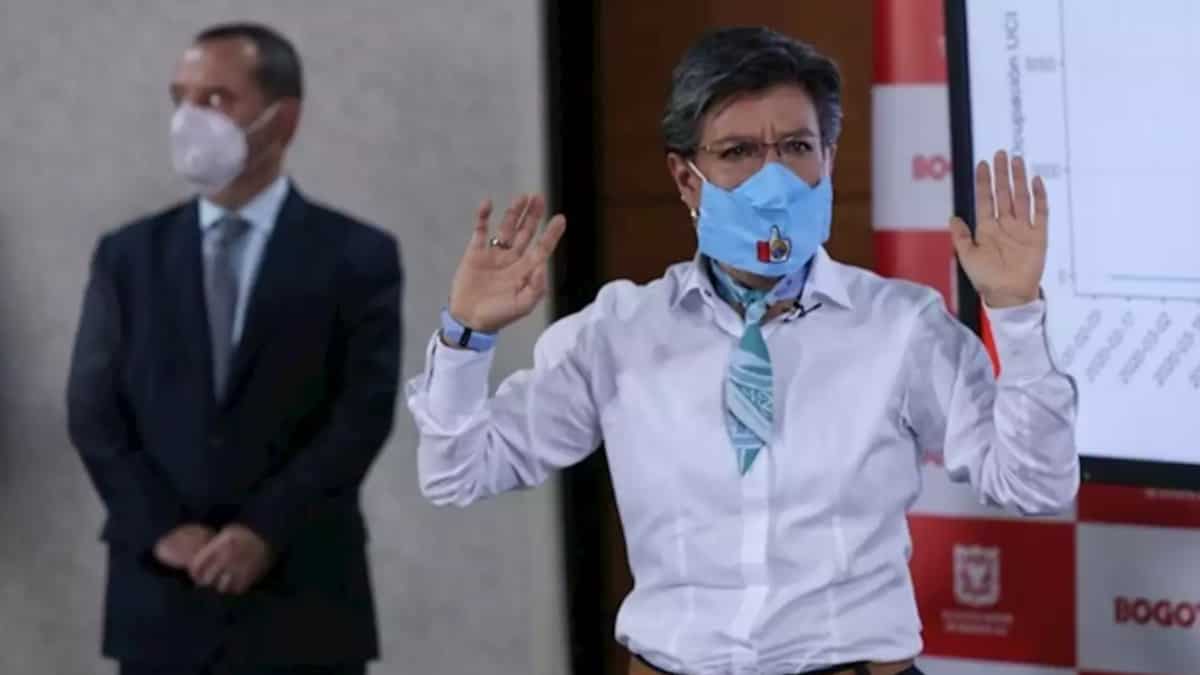 Claudia López, alcaldesa de Bogotá, muy activa en tiempo de pandemia. Foto: Headtopics