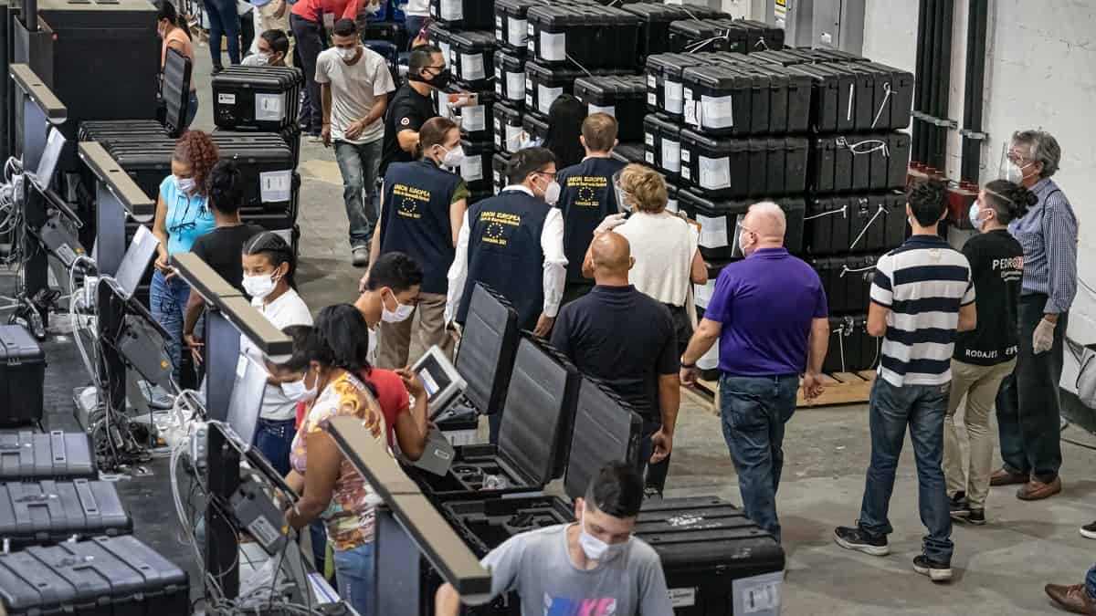 Observadores de la UE