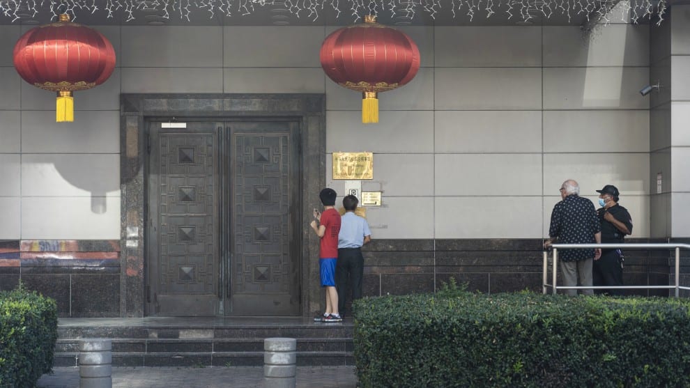 Video: así quemaron documentos los funcionarios del consulado de China en Houston