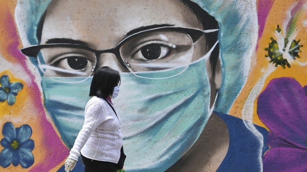 OPS ve repunte de covid-19 en América y una mayor incidencia en jóvenes