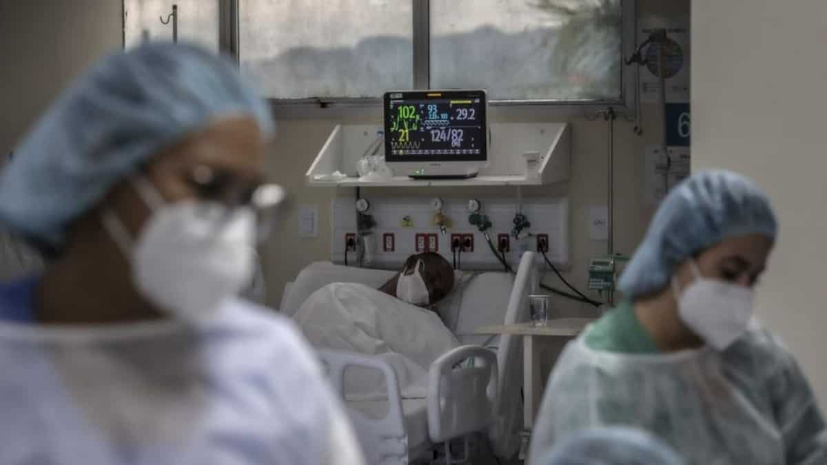 El covid-19 ha hecho agonizar a Brasil los últimos dos años. Foto: AFP