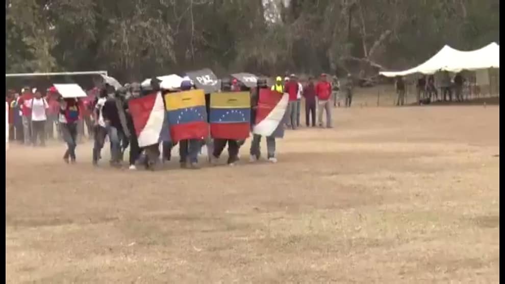 Régimen venezolano entrena "cuadrillas" civiles para reprimir protestas opositoras