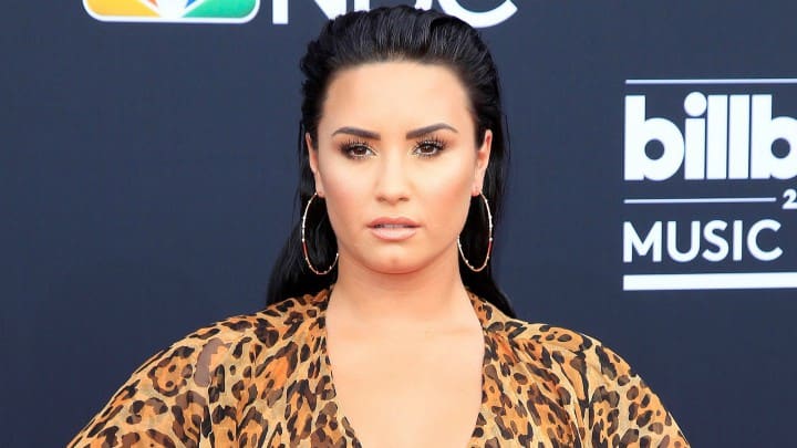 Demi Lovato continúa hospitalizada tras complicaciones en su salud Demi Lovato sufre de complicaciones en su salud