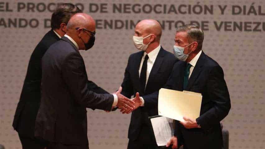 Inician conversaciones entre el régimen y la oposición venezolana