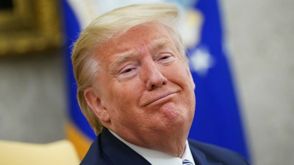 Semana polémica de Trump en Twitter: le puso apodo a Biden y llamó "loca" a Nancy Pelosi
