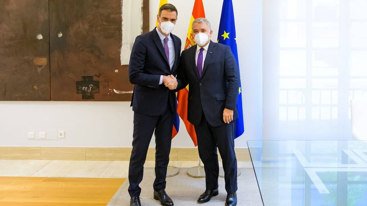 Iván Duque y Pedro Sánchez