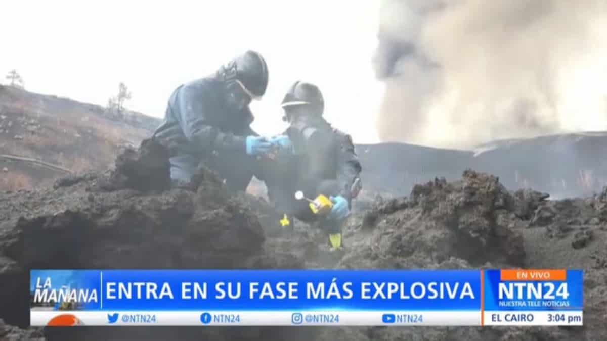 Volcán ‘Cumbre vieja’ en la Palma, España, entró en su fase más explosiva