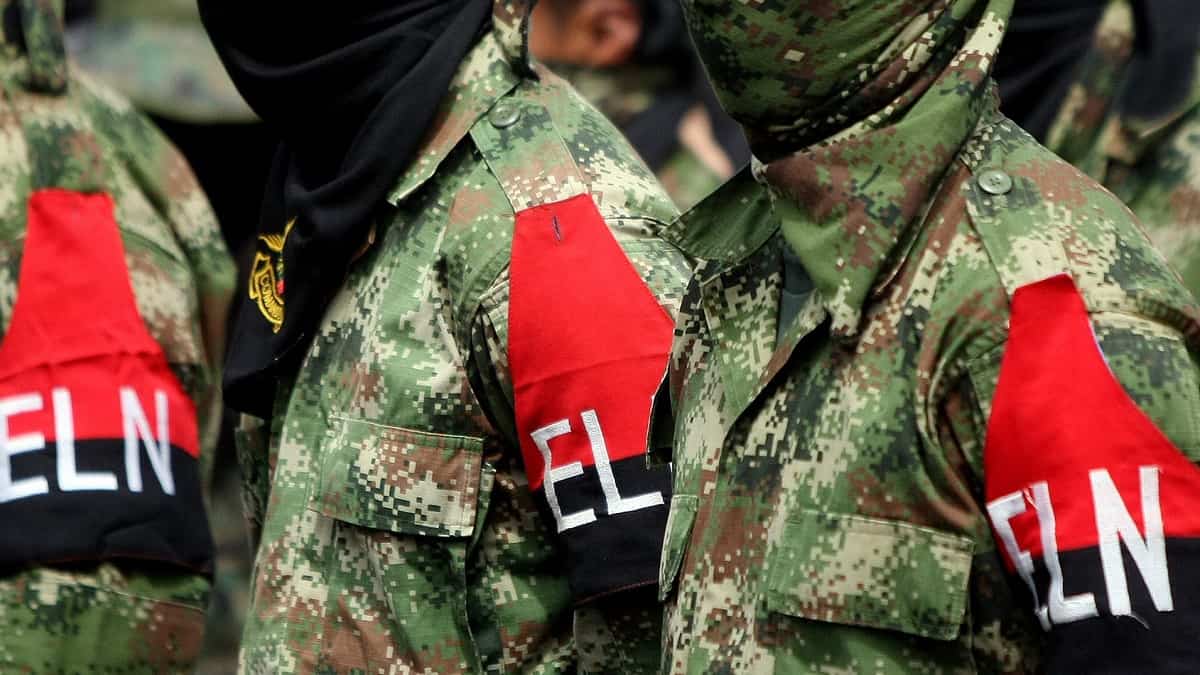 Fuerzas Militares colombianas dicen que 1.400 guerrilleros están en Venezuela