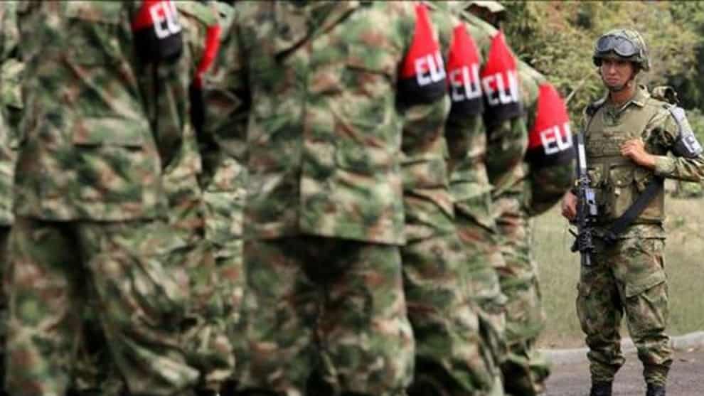 Las Fuerzas Armadas colombianas reiteran su acusación de que en Venezuela hacen vida combatientes de las guerrillas