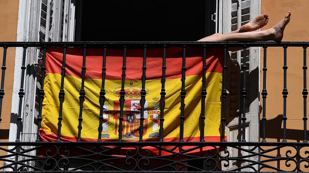 Pedro Sánchez advierte que España está "lejos de la victoria" frente al coronavirus