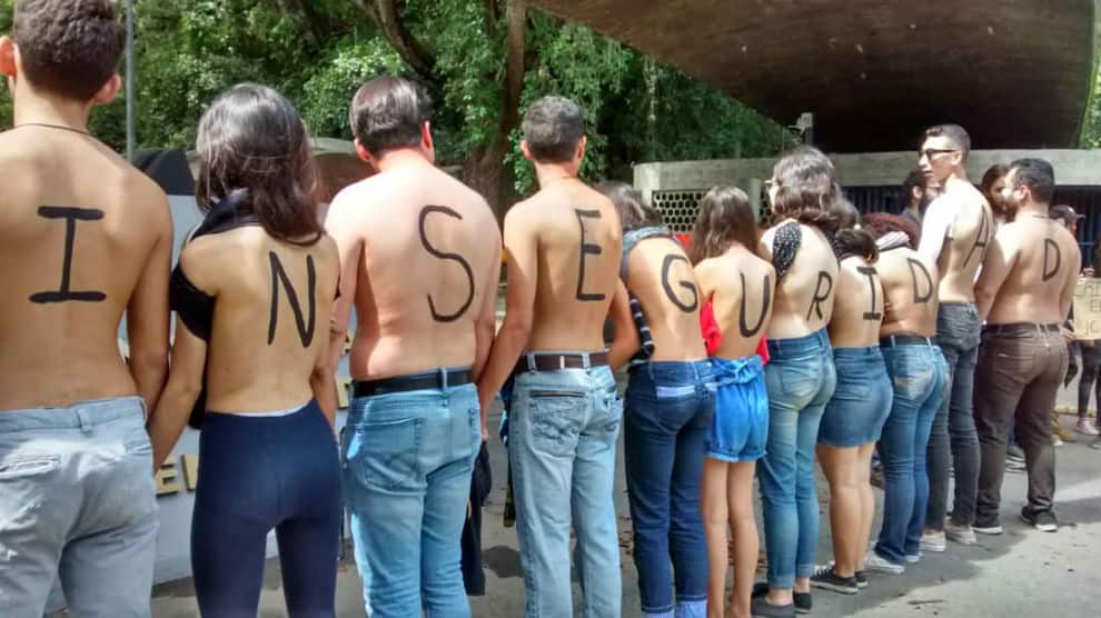 Estudiantes de la UCV