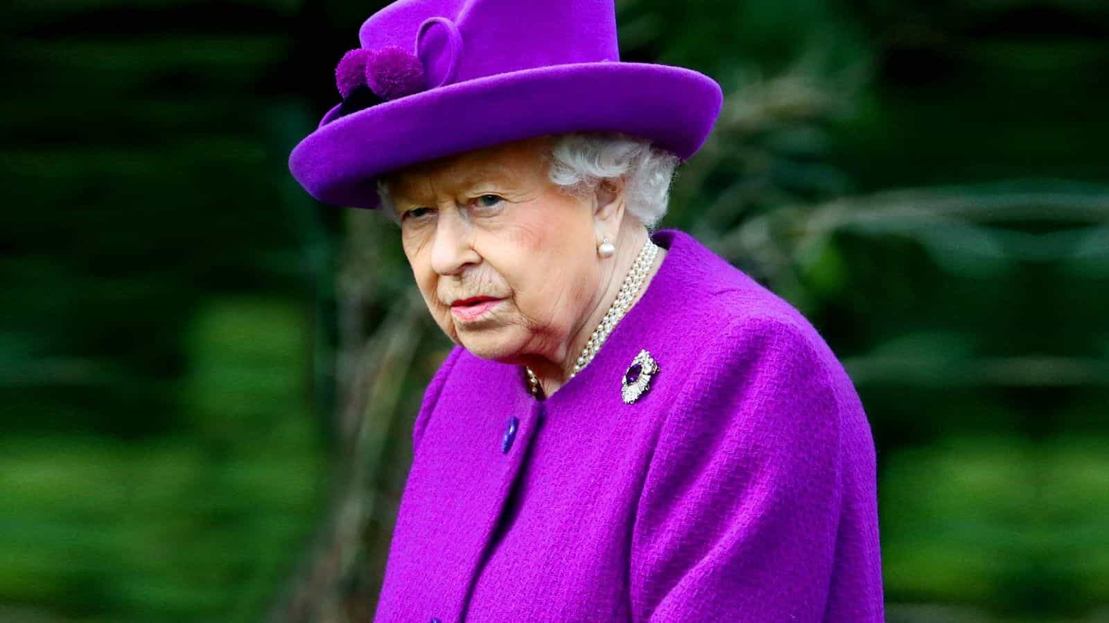 Reina Isabel II