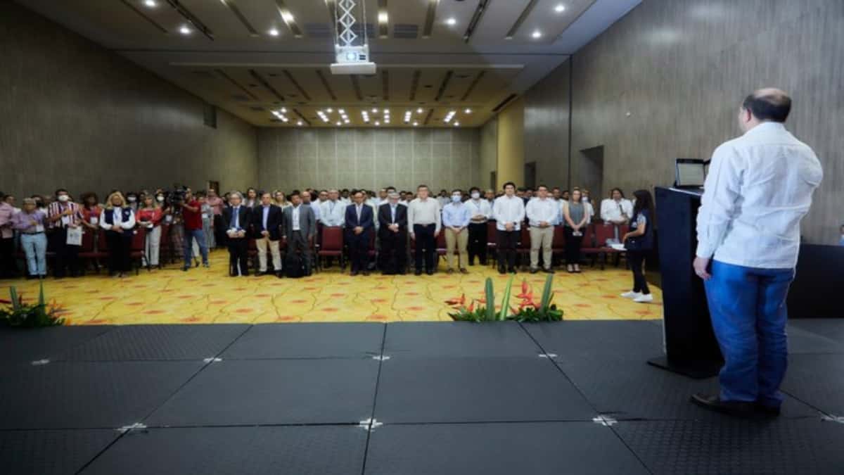 Carlos Camargo, defensor del Pueblo de Colombia