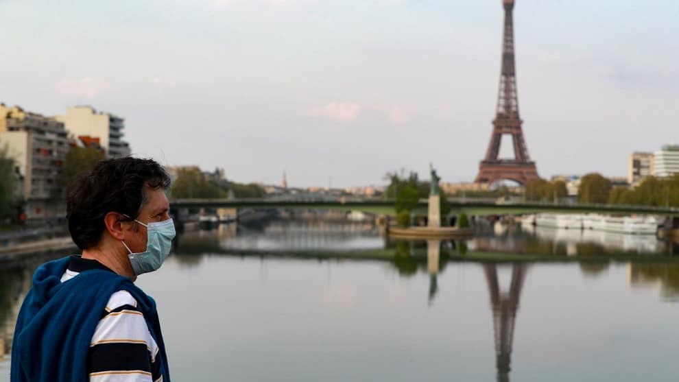 395 muertes por COVID-19 en Francia: Nueva baja en el balance