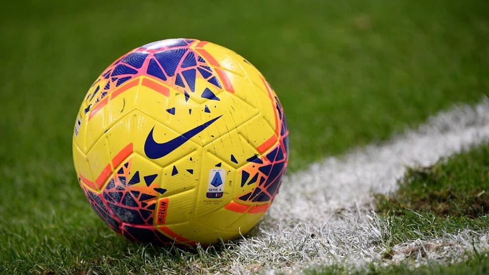 El fútbol se reanudaría en Ecuador, pero sin público