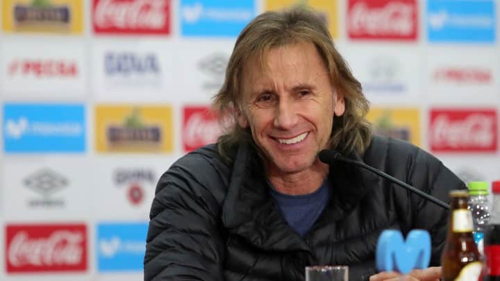 Gareca continúa con la selección peruana
