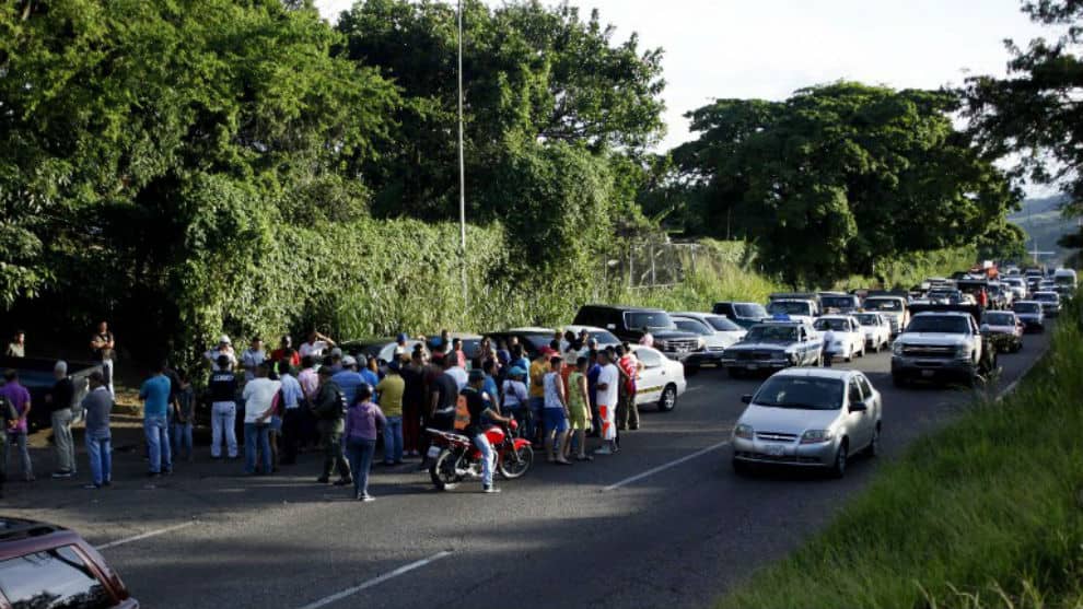 Escasez de gasolina en frontera Venezuela-Colombia