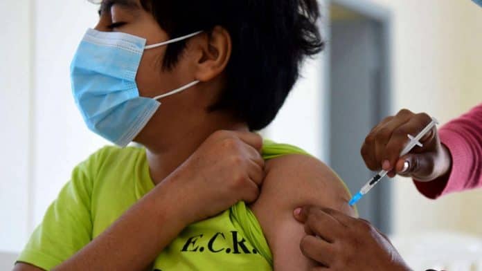 Vacunación de niños | Foto: Cortesía