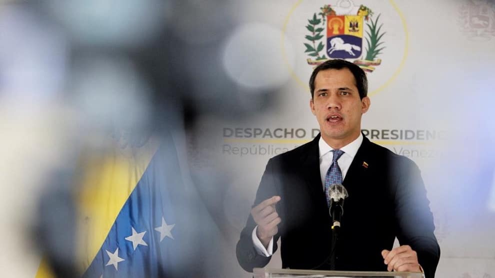 Guaidó tras la elección exprés de rectores del CNE: "Que se lancen por su barranco"