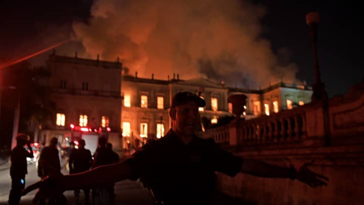 Incendio en Museo Nacional de Río de Janeiro