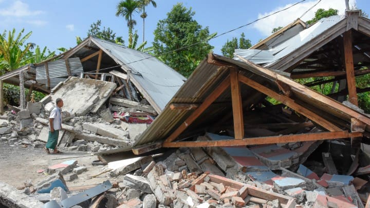 Sismo de magnitud 7.0 en Indonesia deja 19 muertos+