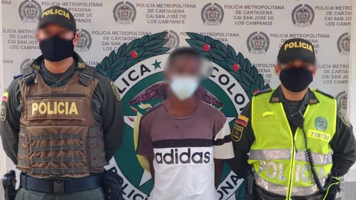Capturan a 'influencers' colombianos por hacer retenes ilegales vestidos de policías