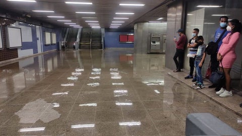 Los problemas de inundaciones son frecuentes en varias estaciones del Metro de Caracas