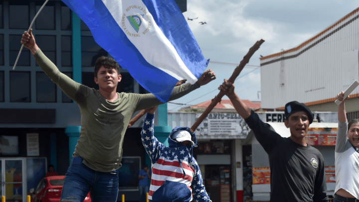 Estudiantes nicaragüenses insisten en que Daniel Ortega debe dejar el poder (AFP)