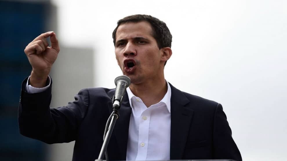 Gobierno interino lamentó que los venezolanos tengan que decidir “entre la pandemia y el hambre”