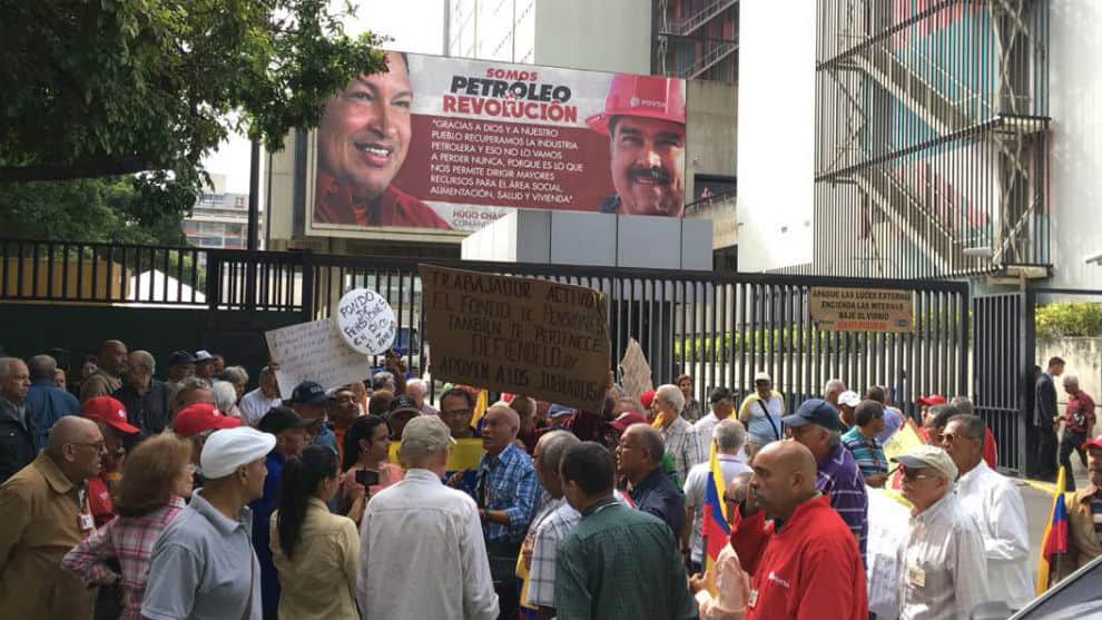 Jubilados de Pdvsa exigen ajuste en sus salarios y la devolución del fondo de pensiones jubilados pdvsa