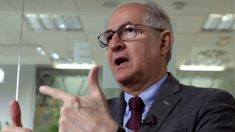 “El acuerdo prioritario que usted tiene que firmar es con la DEA”: Ledezma a Guaidó