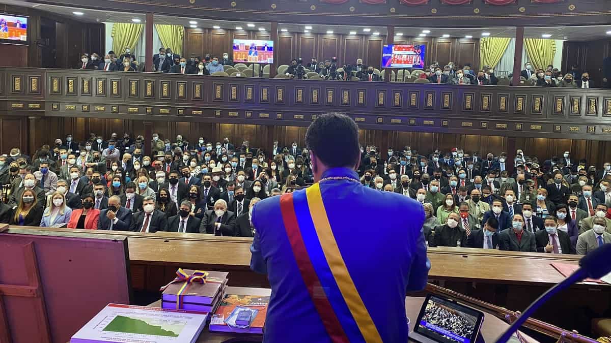 Foto tomada de @jorgerpsuv En rendición de cuentas: Maduro achacó el desastre económico del país a las sanciones