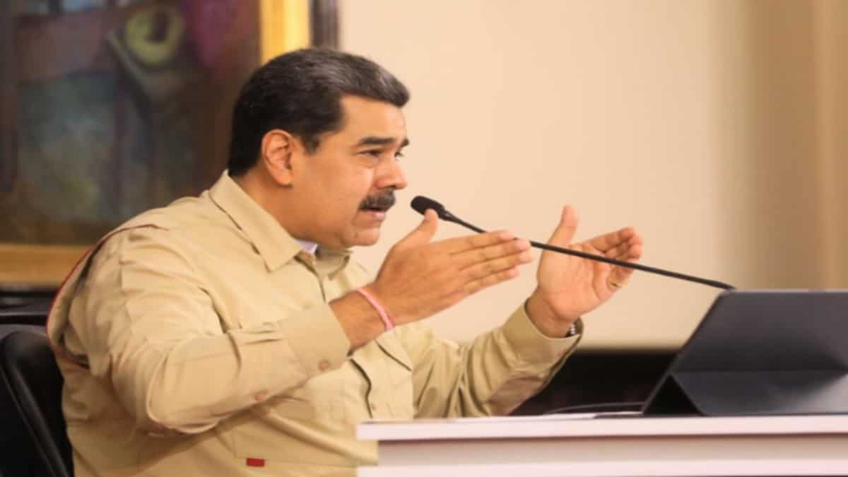 Nicolás Maduro anunció inversión en una UCV en ruinas. Foto: Prensa Presidencial
