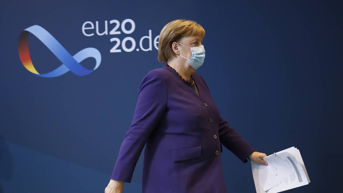 Merkel pide un acceso justo y universal a la vacuna del coronavirus