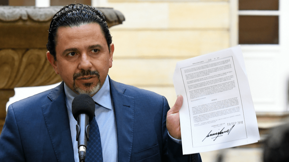 Gobierno de Colombia realiza cambios a la mesa de negociación con el ELN