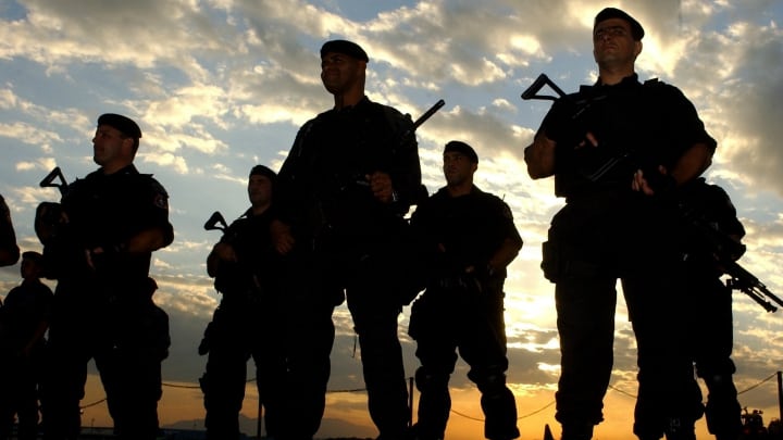 Militares trabajan ahora en favelas de Río