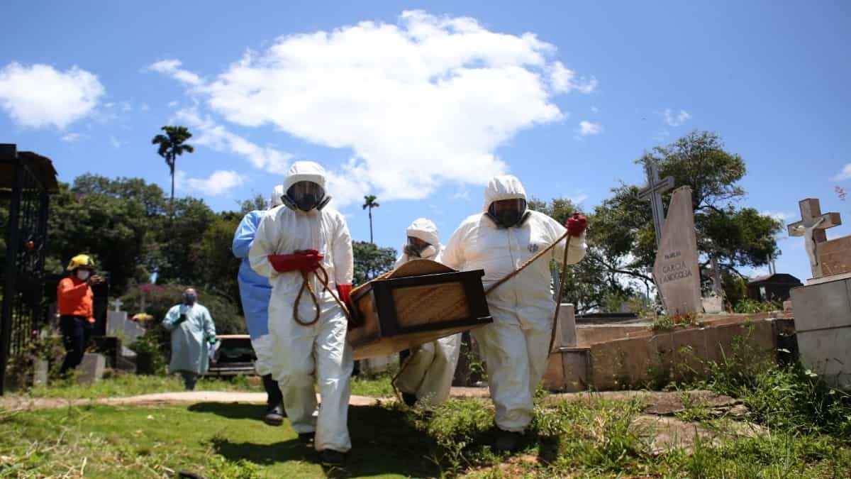 Muertes por covid en Venezuela / FOTO: AFP