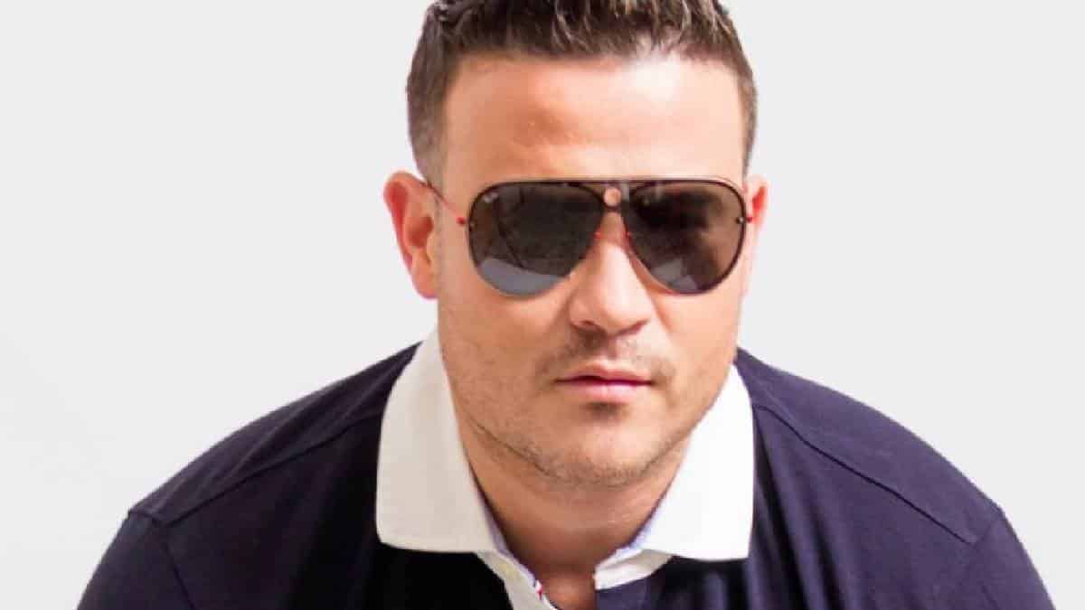 El clip de "Candela" fue rodado en Papudo, un paradisíaco lugar ubicado en Chile que cautivo al artista y su equipo de rodaje, para llevar el sabor de Cuba hasta el territorio chileno, su segundo hogar.