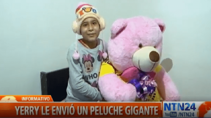 Yerry Mina envió un gran regalo a una niña con cáncer en Colombia Valentina recibió varios regalos del ídolo colombiano