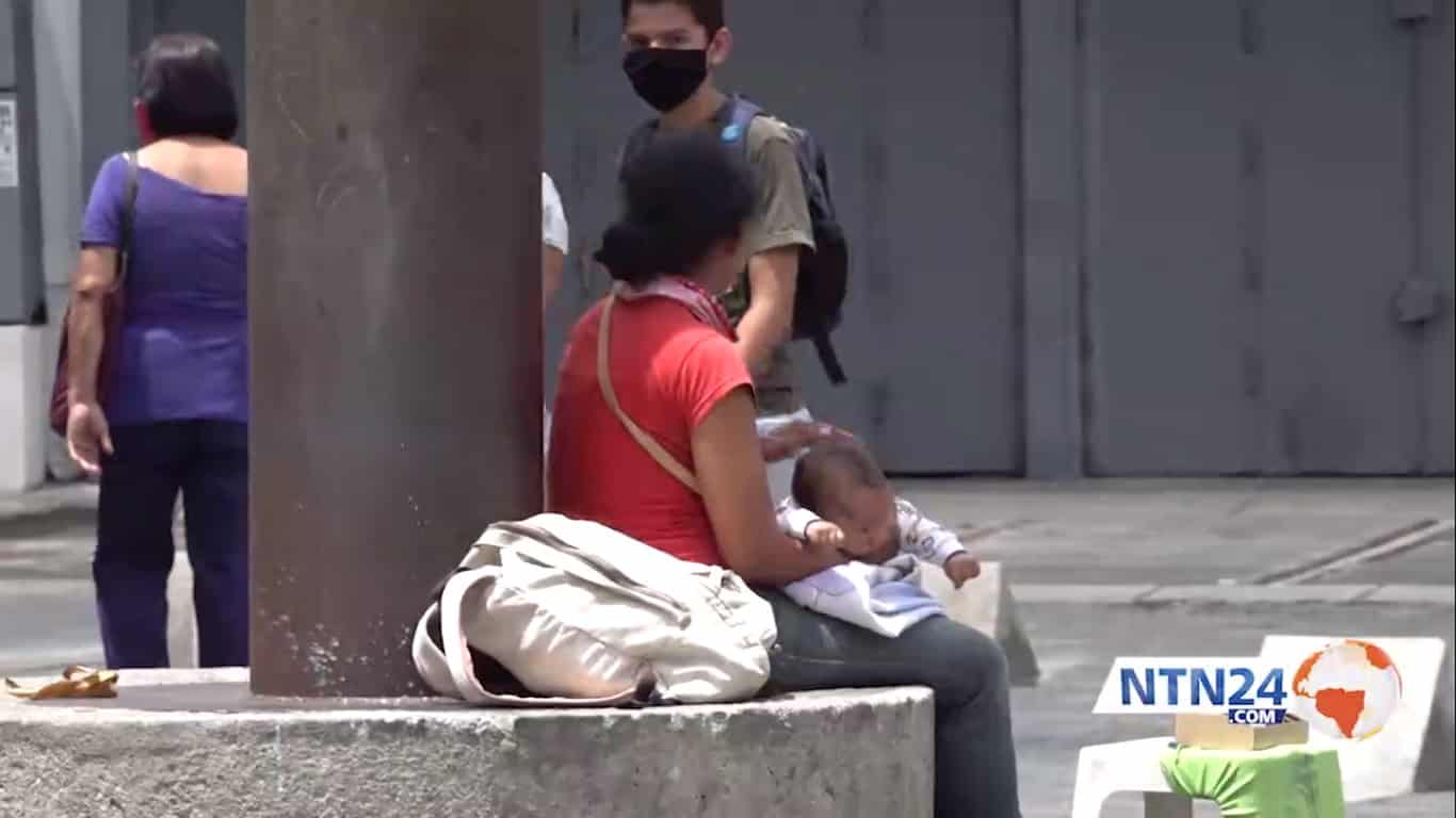 Educación, trabajo y cuarentena: El dilema de la familia venezolana ante la pandemia