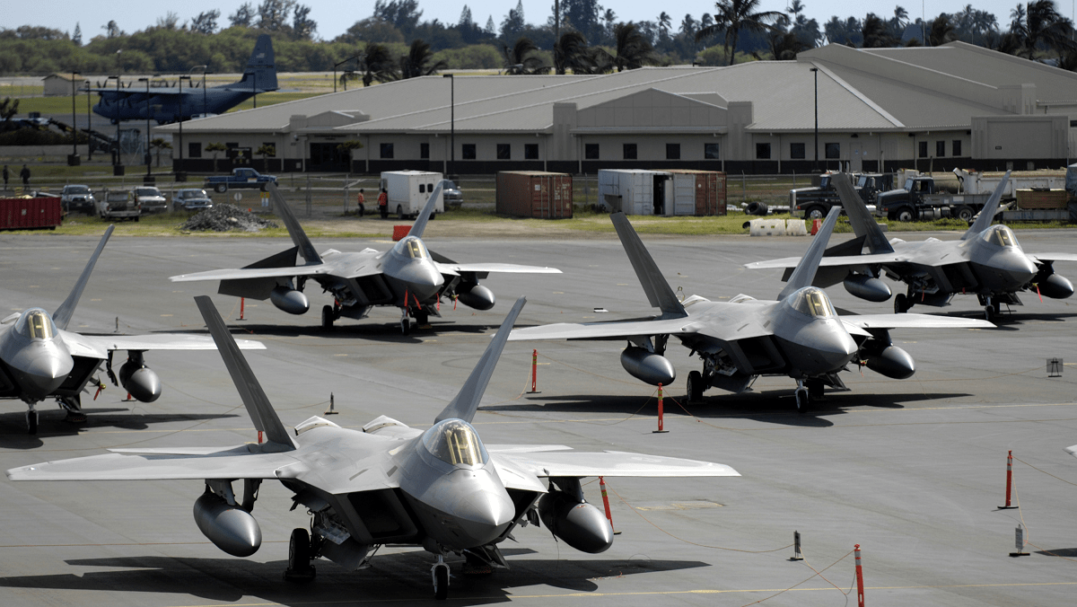 Aviones de combate ruso Sukhoi-30