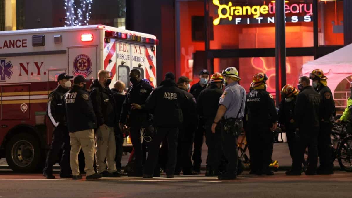 Auto embistió a múltiples personas que participaban de una protesta en Nueva York