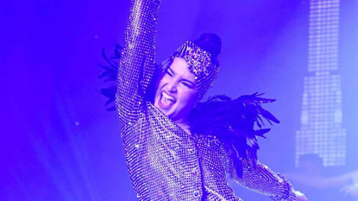 Meira Delmar no recibió en vida el reconocimiento que su estatura poética merece. Afortunadamente para la poesía, desde el año víspera del centenario de su natalicio (1942), se inició en Barranquilla un movimiento reivindicador de esta inadvertida omisión a una mujer que ante todo rompió esquemas y a la que se sumaron voces autorizadas del Arte y la Cultura, además de estamentos representativos de la ciudad.