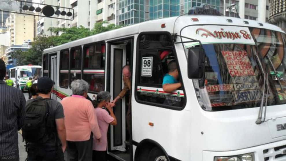 Tarifas del pasaje urbano a 3 bolívares