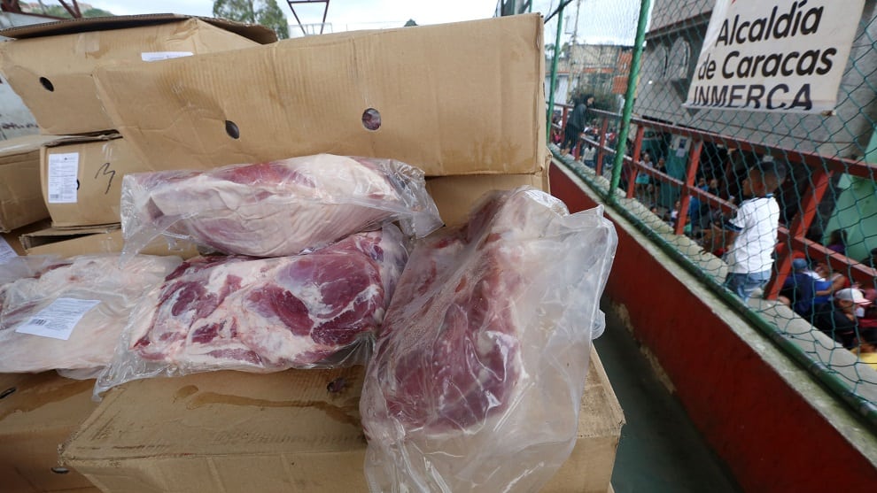 Gobierno dice que llegó el pernil importado pero no reveló precio perniles