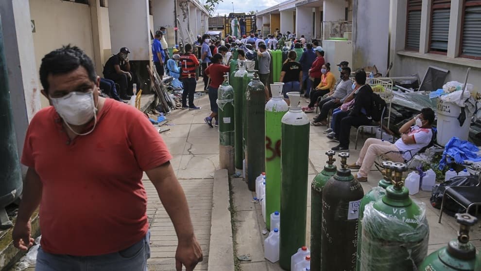 Perú supera los 92.000 casos mientras colapsan los hospitales de Lima